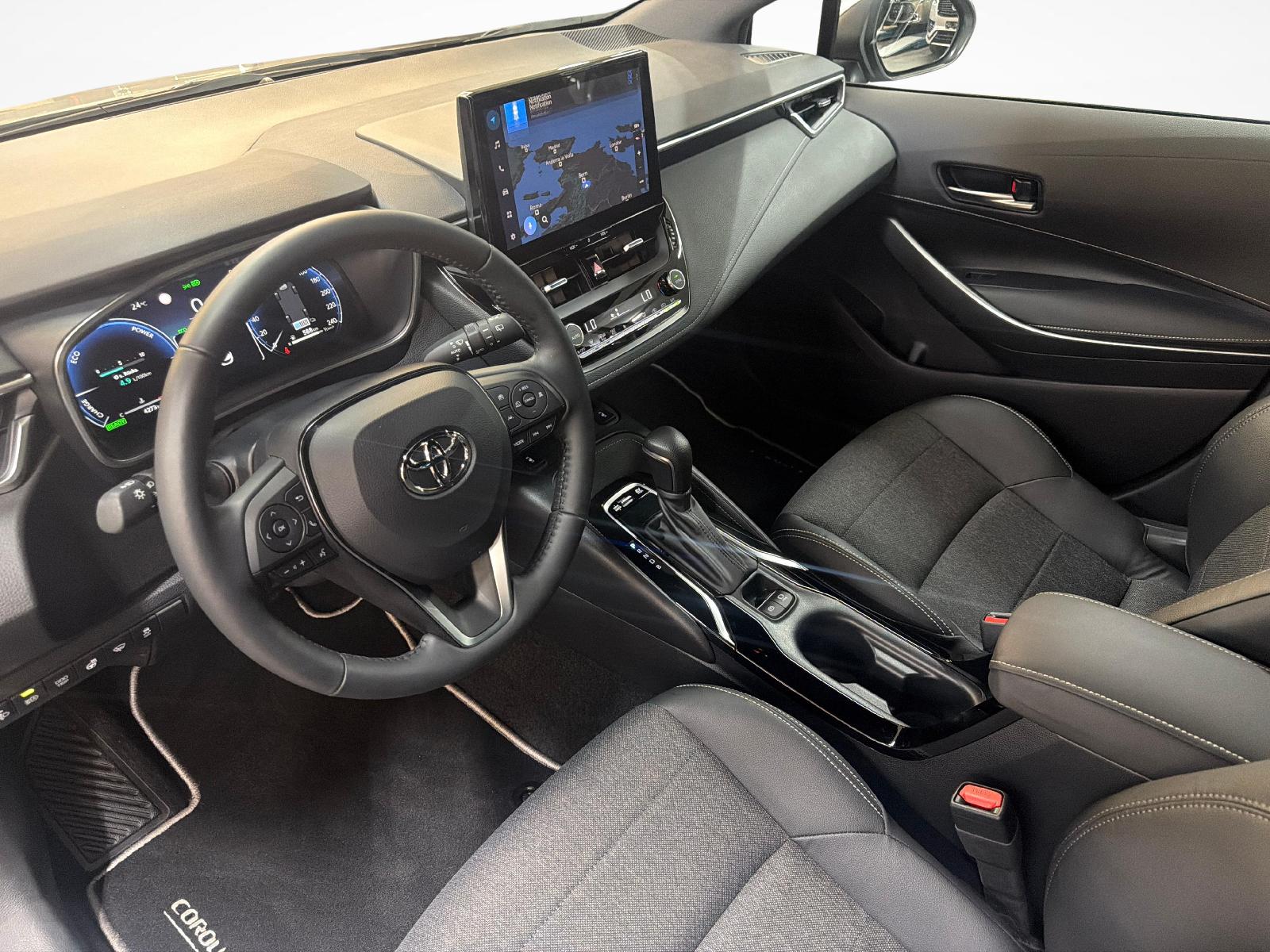 TOYOTA Corolla 1.8 HSD Trend-image-10