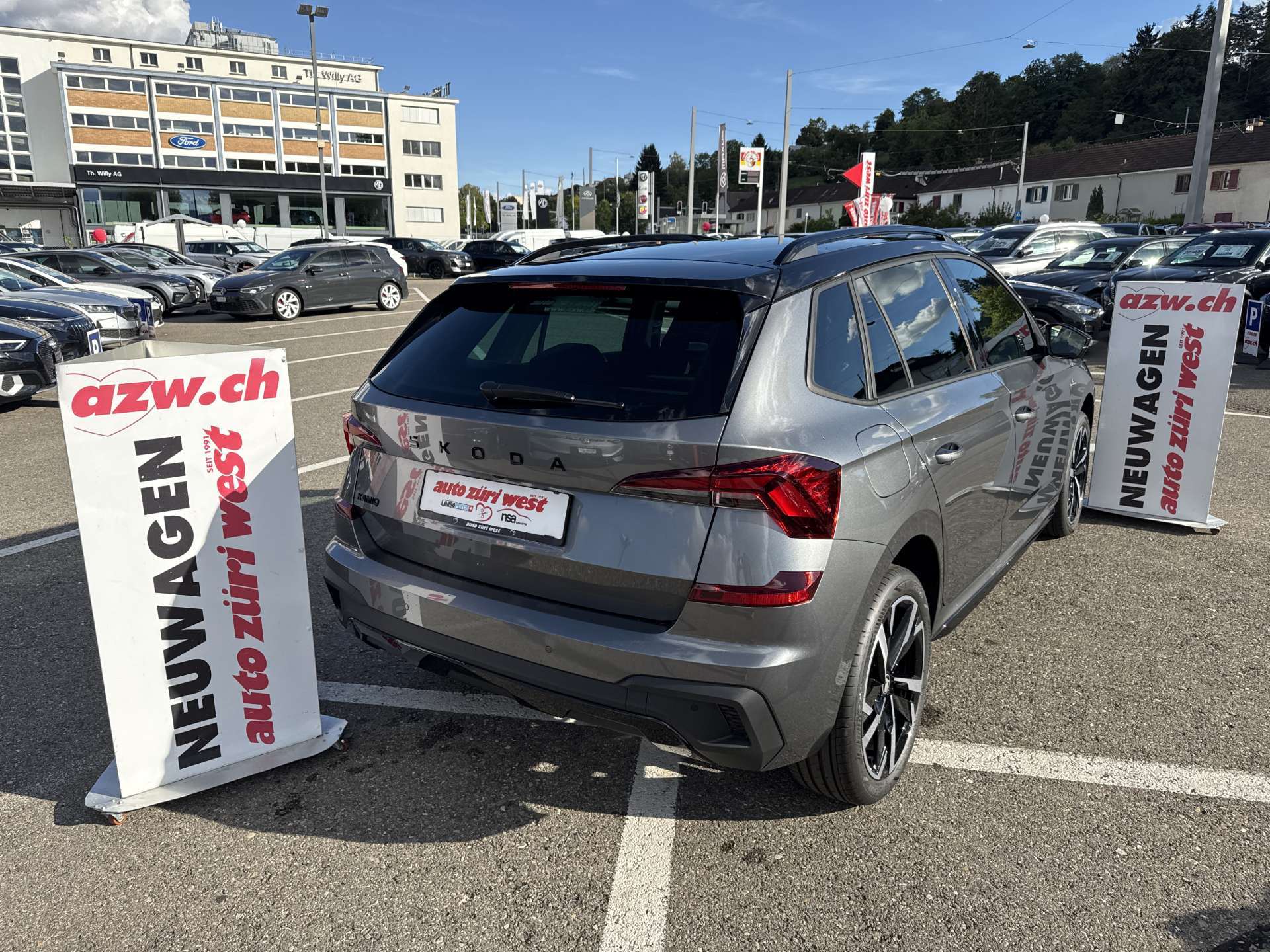 SKODA Kamiq 1.5 TSI Monte Carlo DSG-Automat-image-2