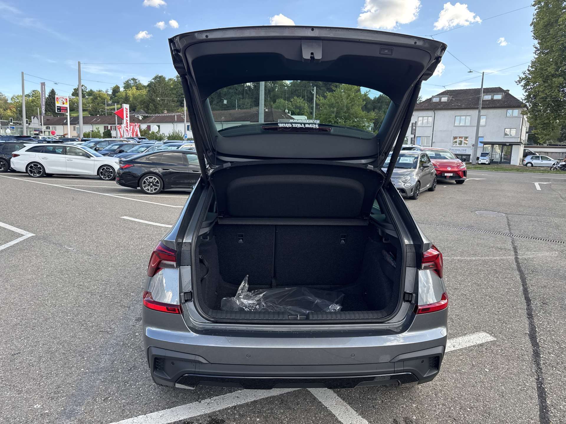SKODA Kamiq 1.5 TSI Monte Carlo DSG-Automat-image-7