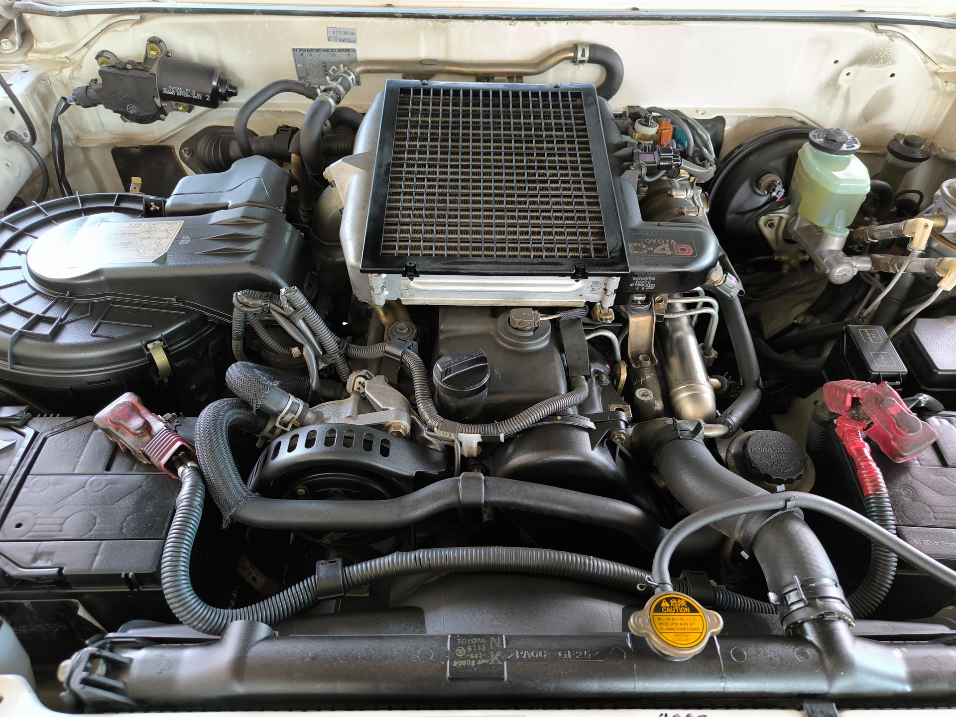 TOYOTA Land Cruiser 300 3.0 TD LX-image-4