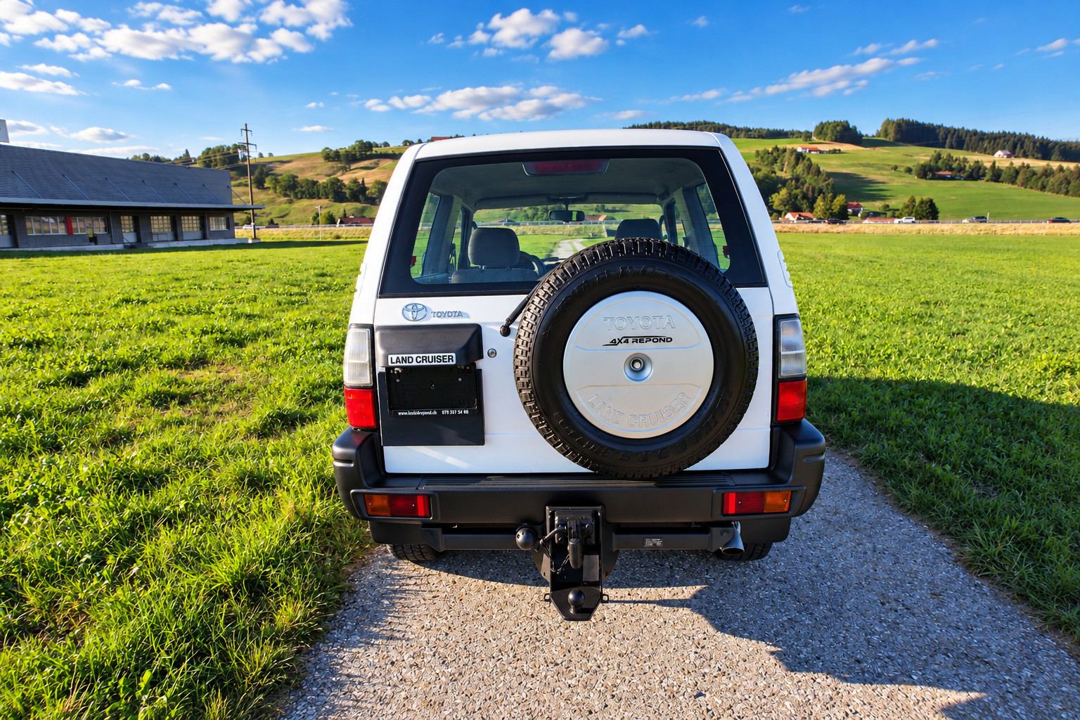 TOYOTA Land Cruiser 300 3.0 TD LX-image-3