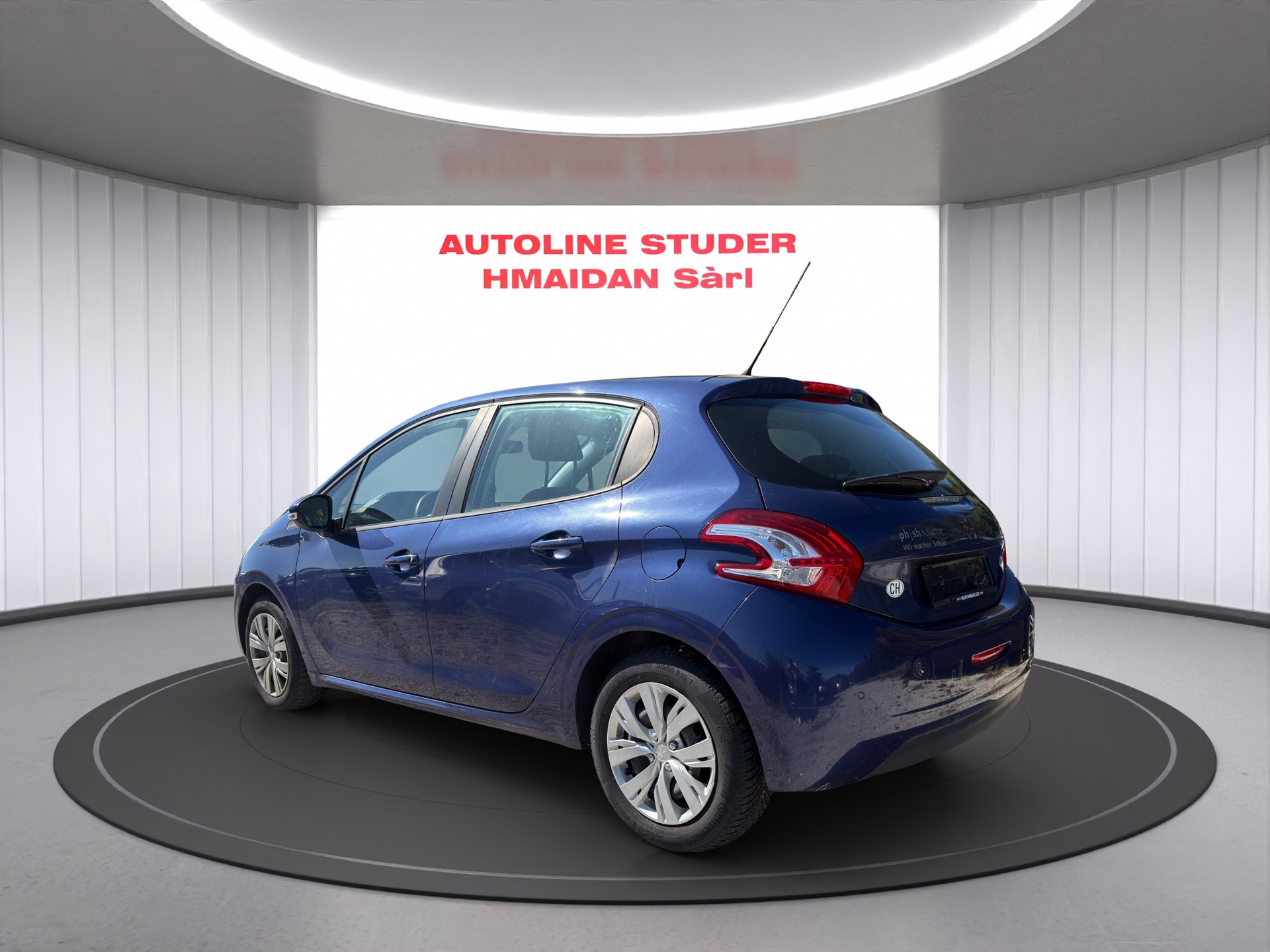 PEUGEOT 208 1.2 VTI Active-image-2