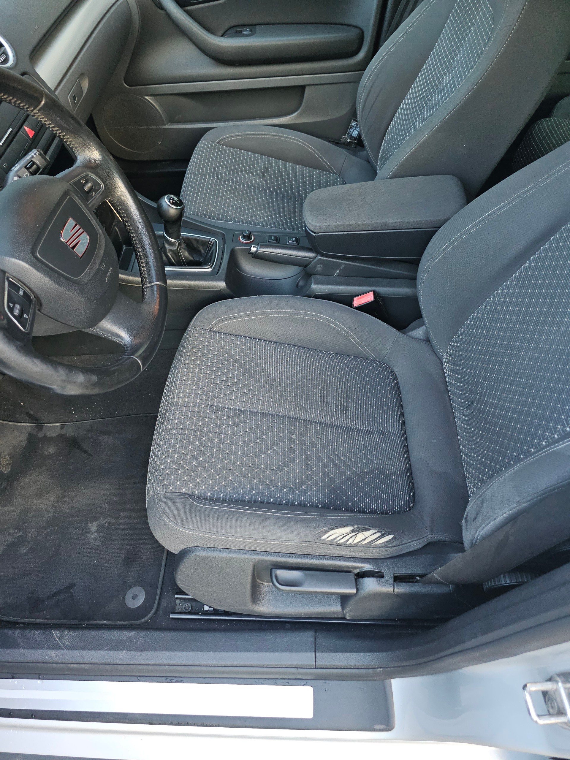 SEAT Exeo ST 2.0 TDI Sport-image-10