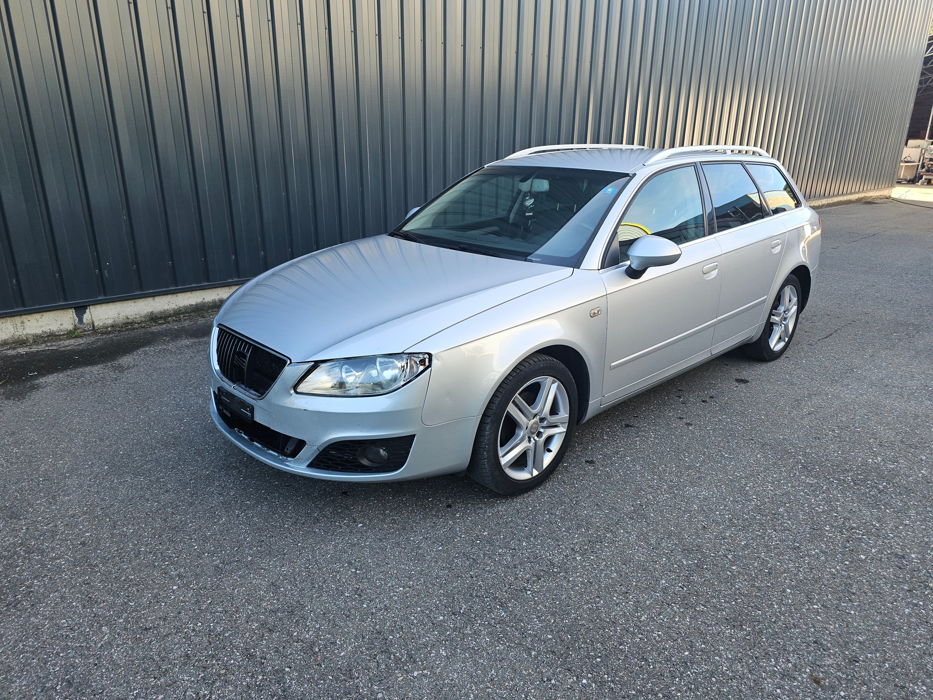 SEAT Exeo ST 2.0 TDI Sport-image-0