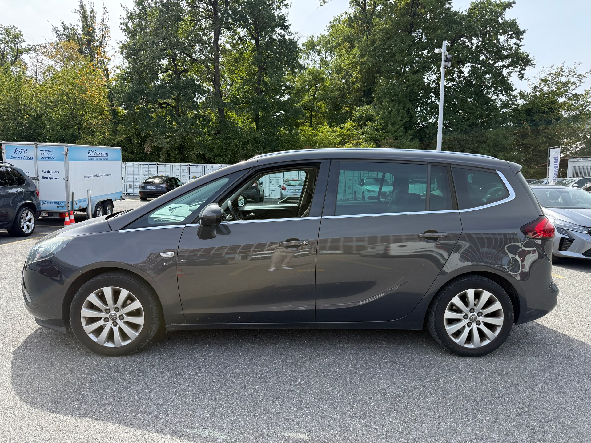 OPEL Zafira Tourer 1.4i 16V Turbo Drive Automatic-image-1