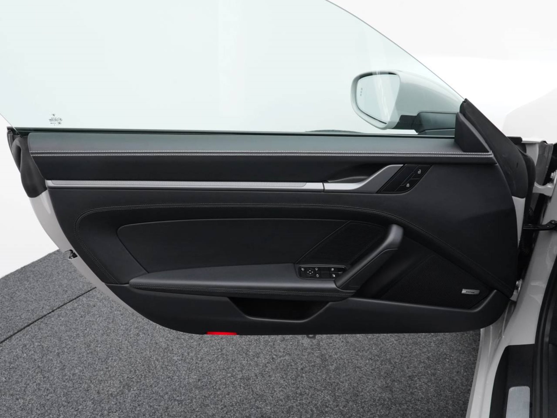 PORSCHE 911 Carrera-image-20