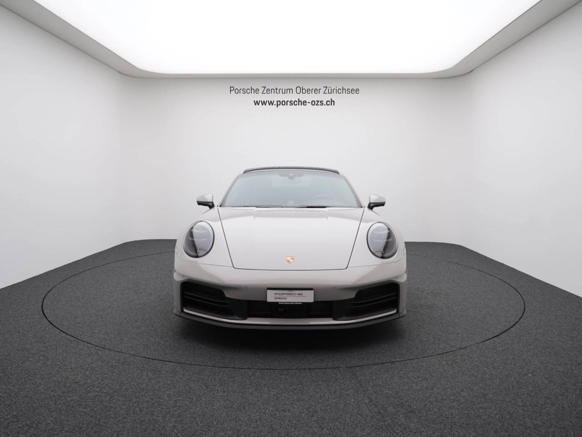 PORSCHE 911 Carrera-image-9