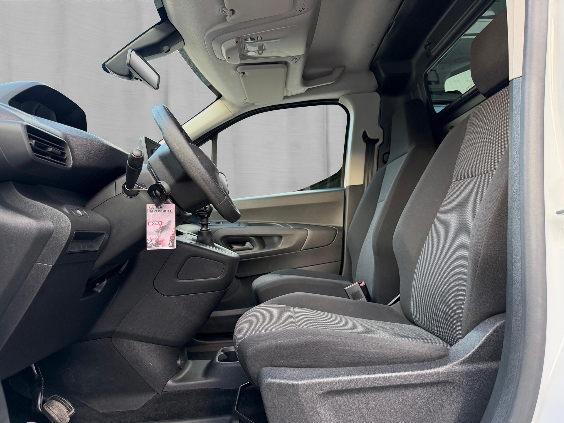 PEUGEOT Partner 1.5 Blue HDi s/s Premium 1000kg-image-8