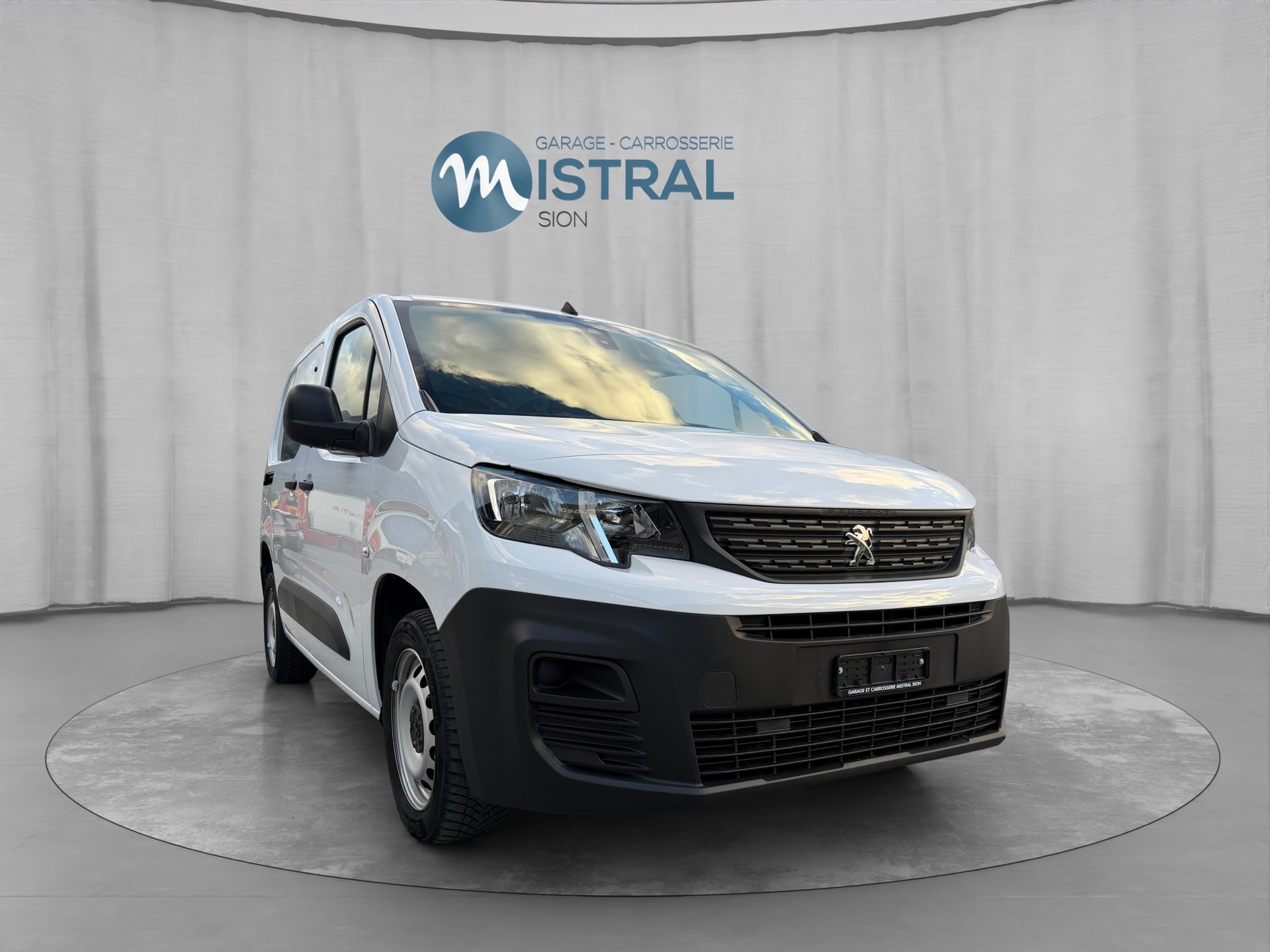 PEUGEOT Partner 1.5 Blue HDi s/s Premium 1000kg-image-6