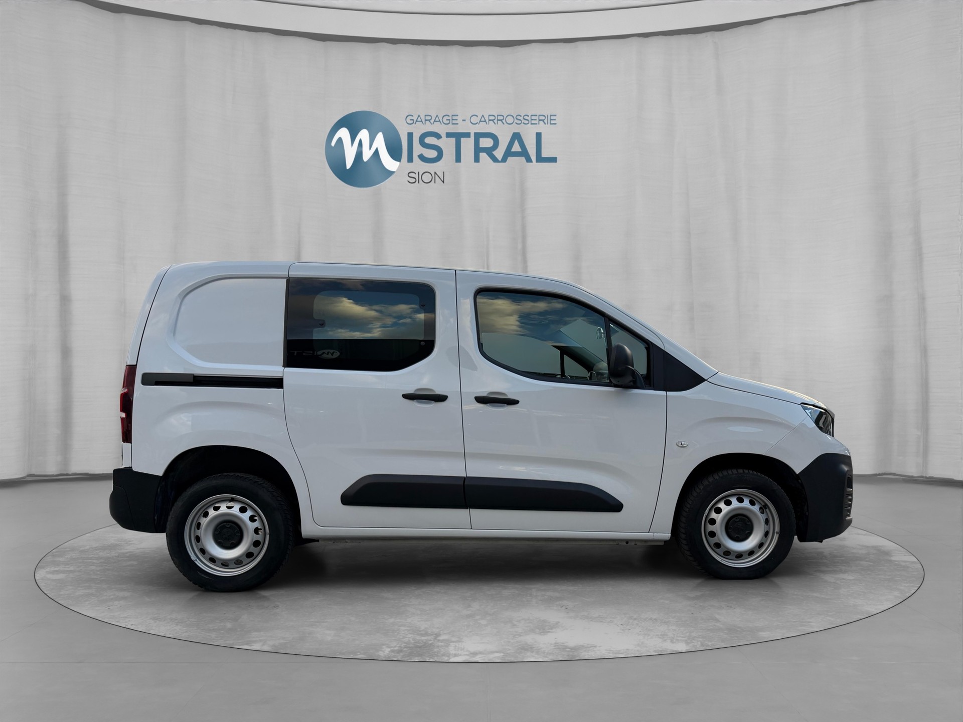 PEUGEOT Partner 1.5 Blue HDi s/s Premium 1000kg-image-5