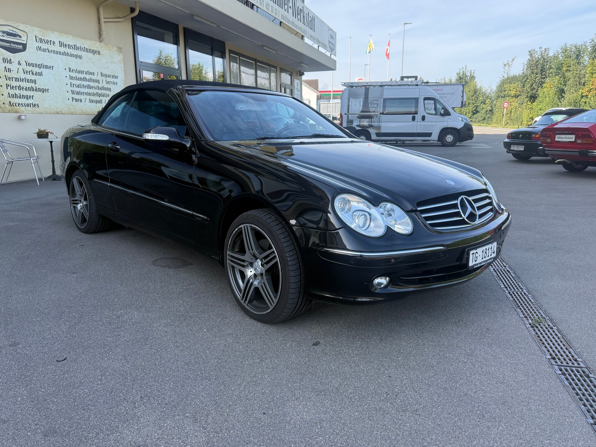 MERCEDES-BENZ CLK 320 Avantgarde Automatic-image-5