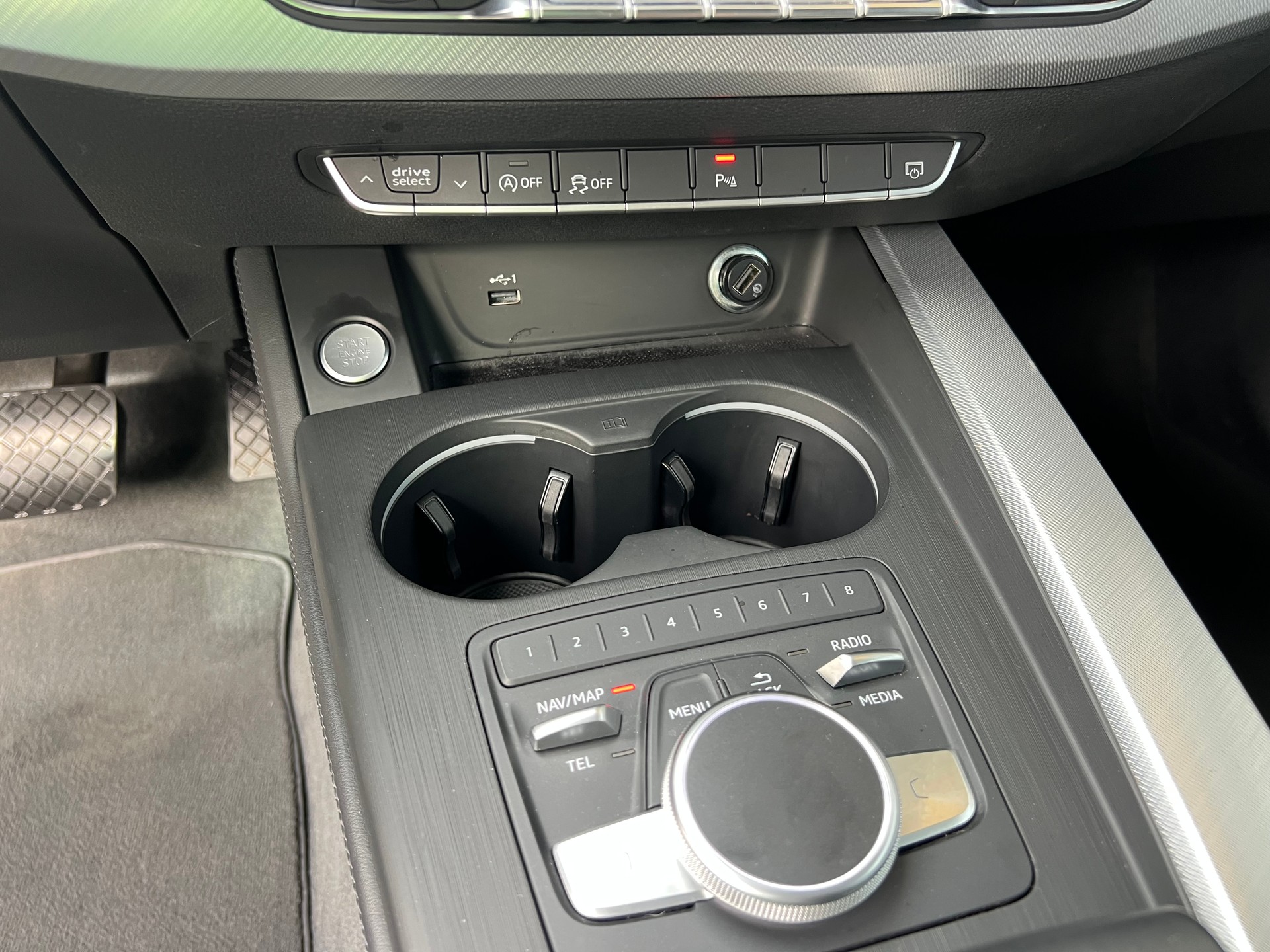 AUDI A5 Sportback 2.0 TDI Sport S-tronic PS 190 *** Navigation * frisch ab MFK * 12 / 24 Mt. Garantie möglich ***-image-19