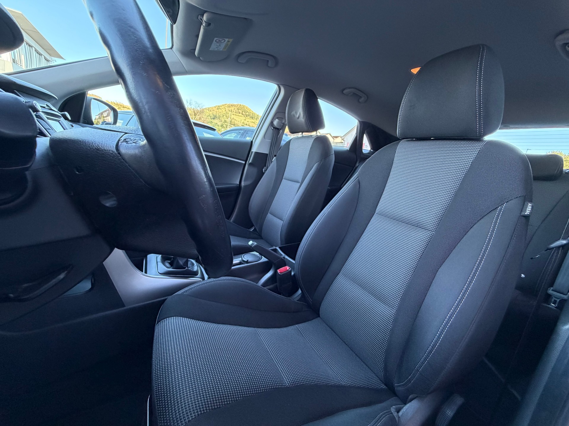HYUNDAI i30 1.4 Pica-image-11