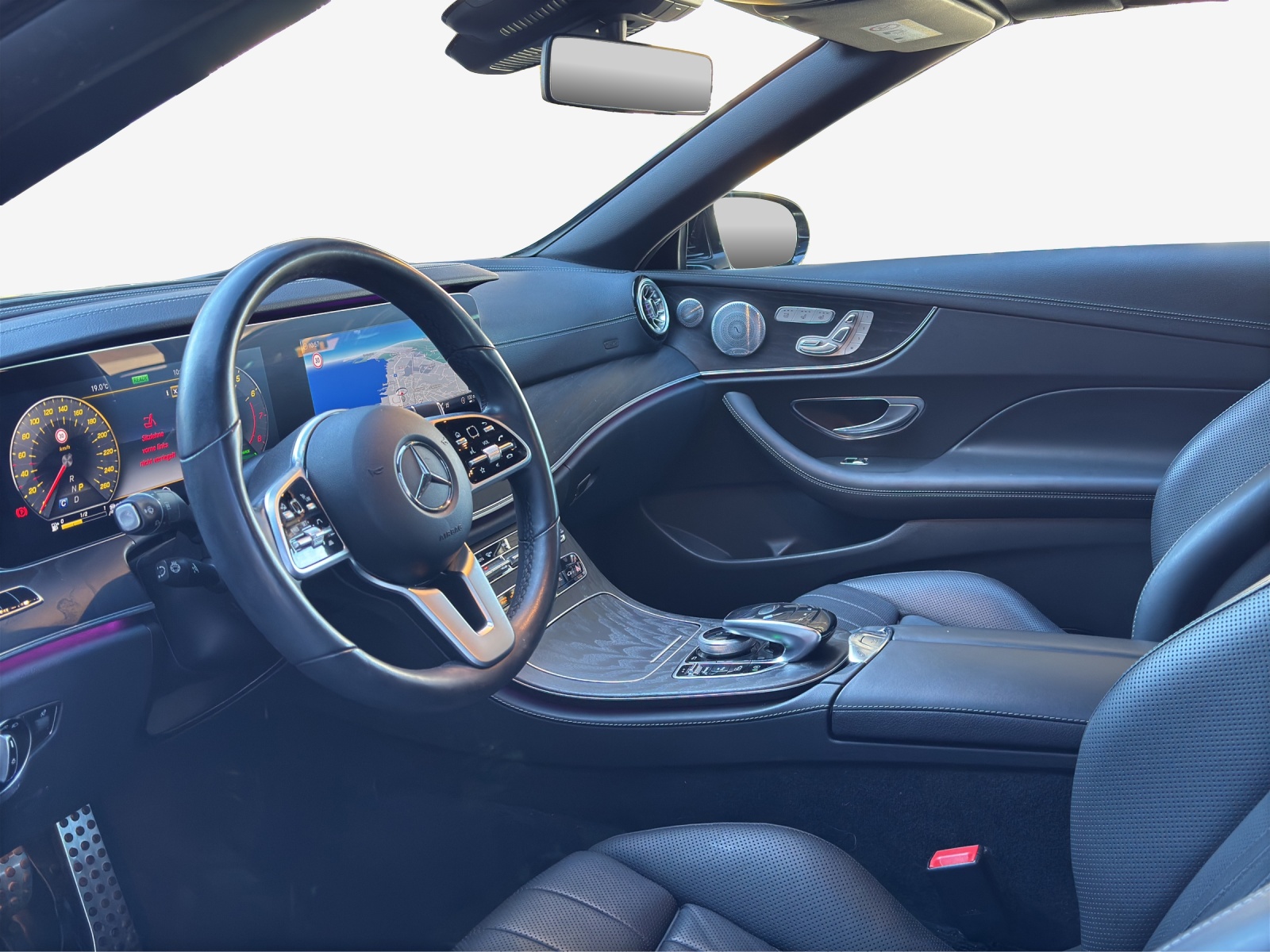 MERCEDES-BENZ E 200 Cabriolet AMG Line 4 Matic 9G-Tronic-image-7