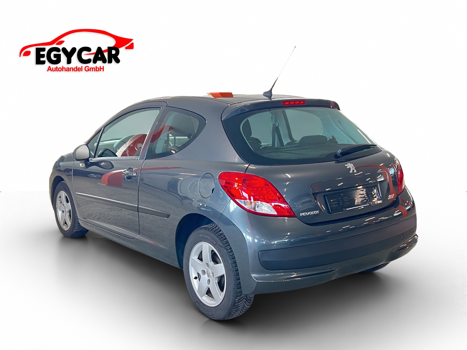 PEUGEOT 207 1.4 Urban-image-4