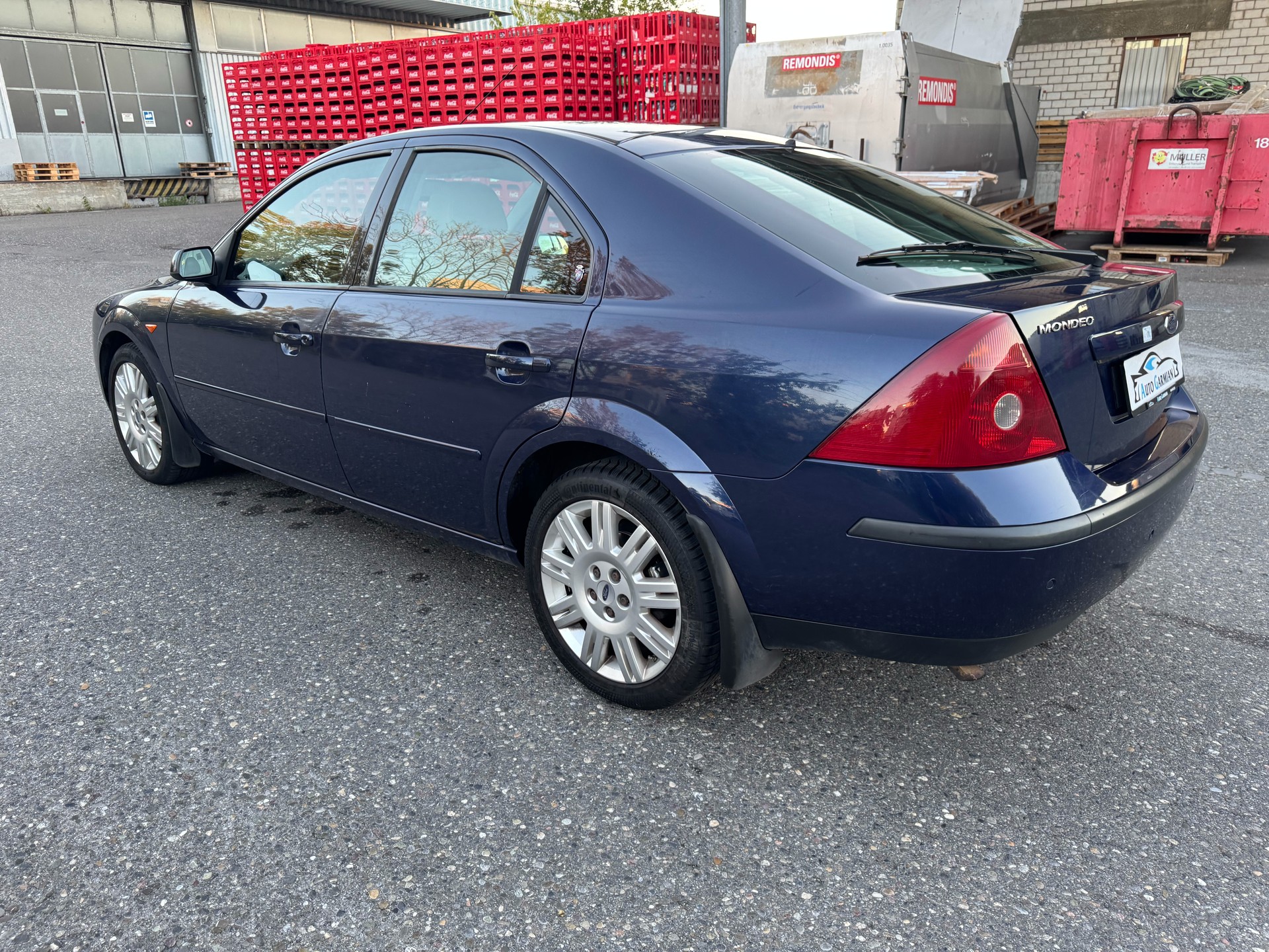 FORD Mondeo 2.0i 16V Ghia-image-4