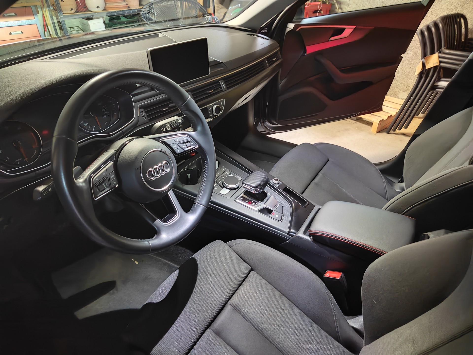 AUDI 2.0 TFSI 190 ultra Sport S-Tronic-image-4