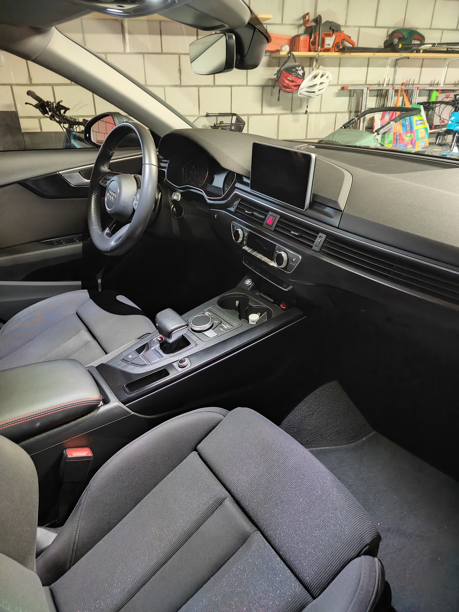 AUDI 2.0 TFSI 190 ultra Sport S-Tronic-image-2