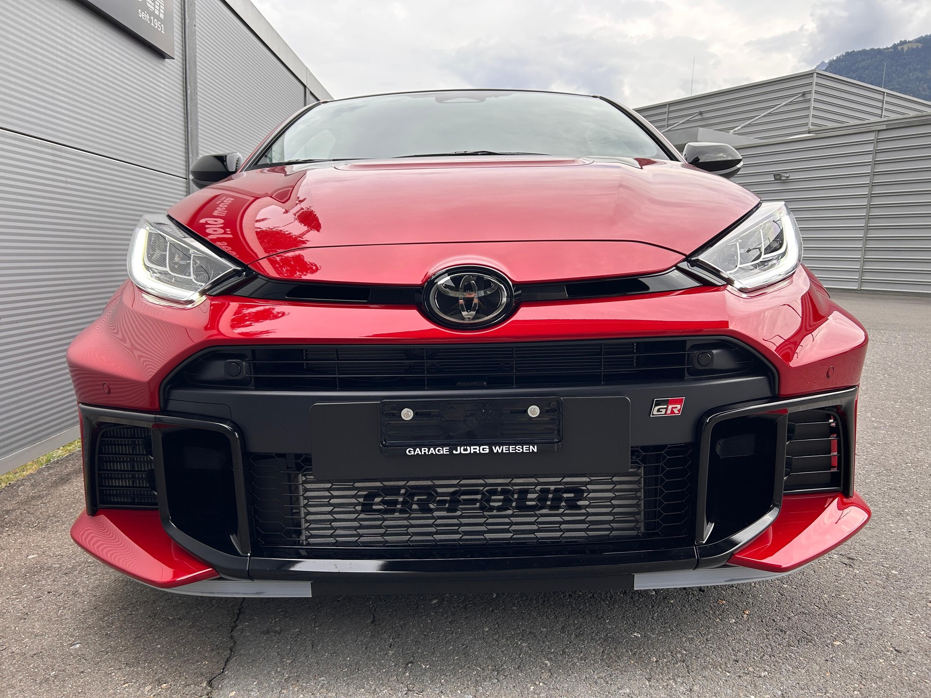 TOYOTA GR Yaris 1.6 Turbo Sport 4x4-image-1