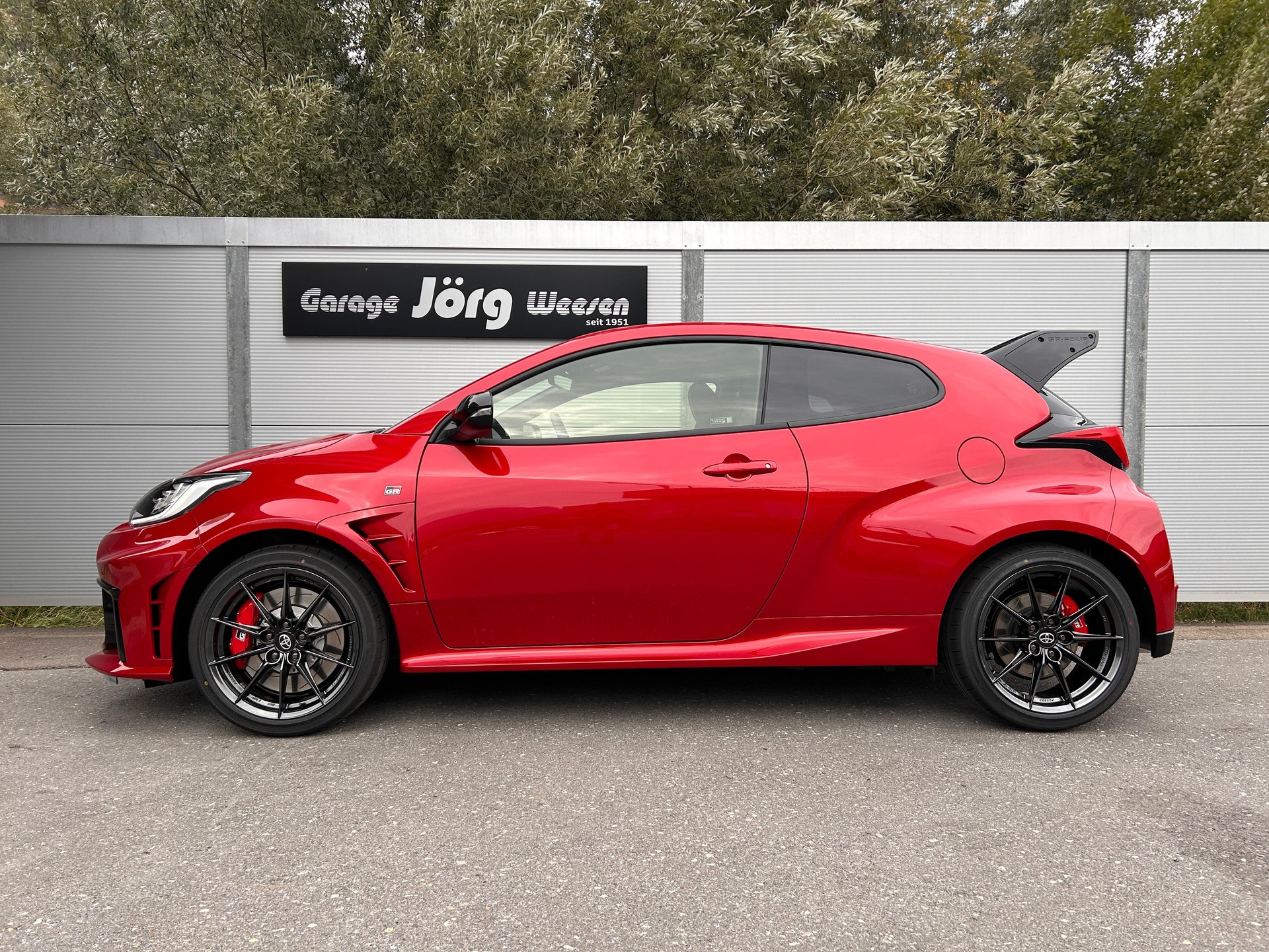 TOYOTA GR Yaris 1.6 Turbo Sport 4x4-image-3