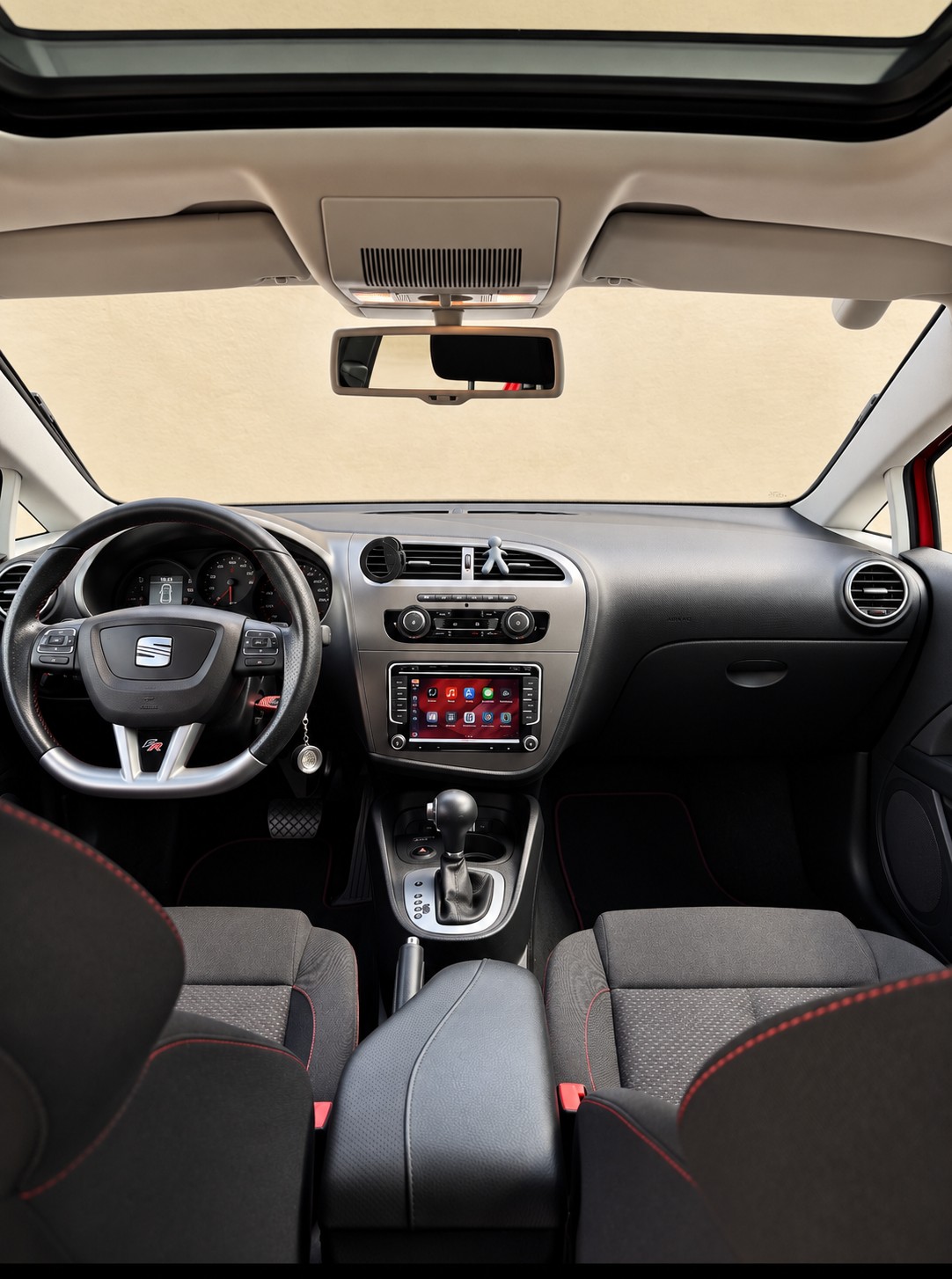 SEAT Leon 2.0 TSI FR DSG-image-6