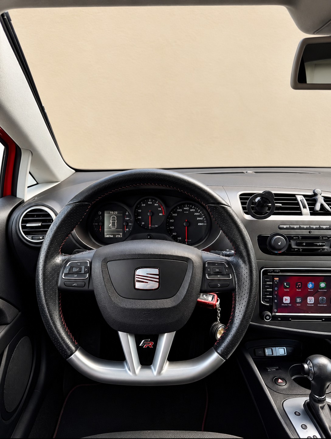 SEAT Leon 2.0 TSI FR DSG-image-7