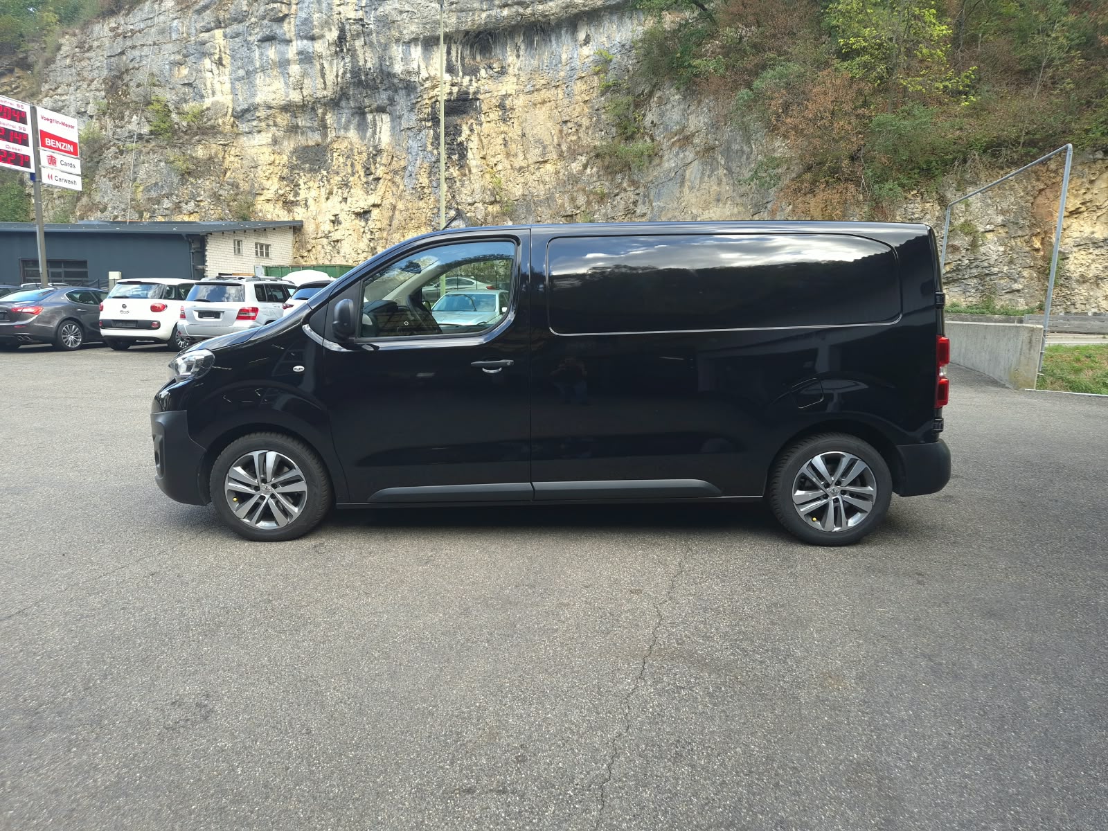 PEUGEOT Expert 2.0 BlueHDi 180 S&S Active Standard EAT6-image-6