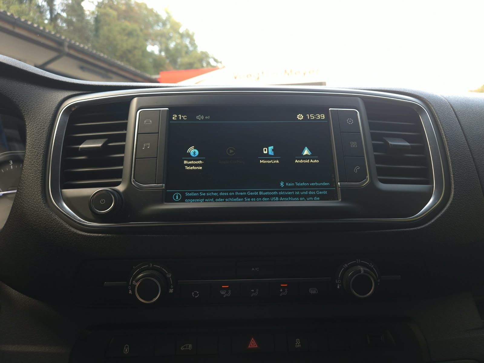 PEUGEOT Expert 2.0 BlueHDi 180 S&S Active Standard EAT6-image-18