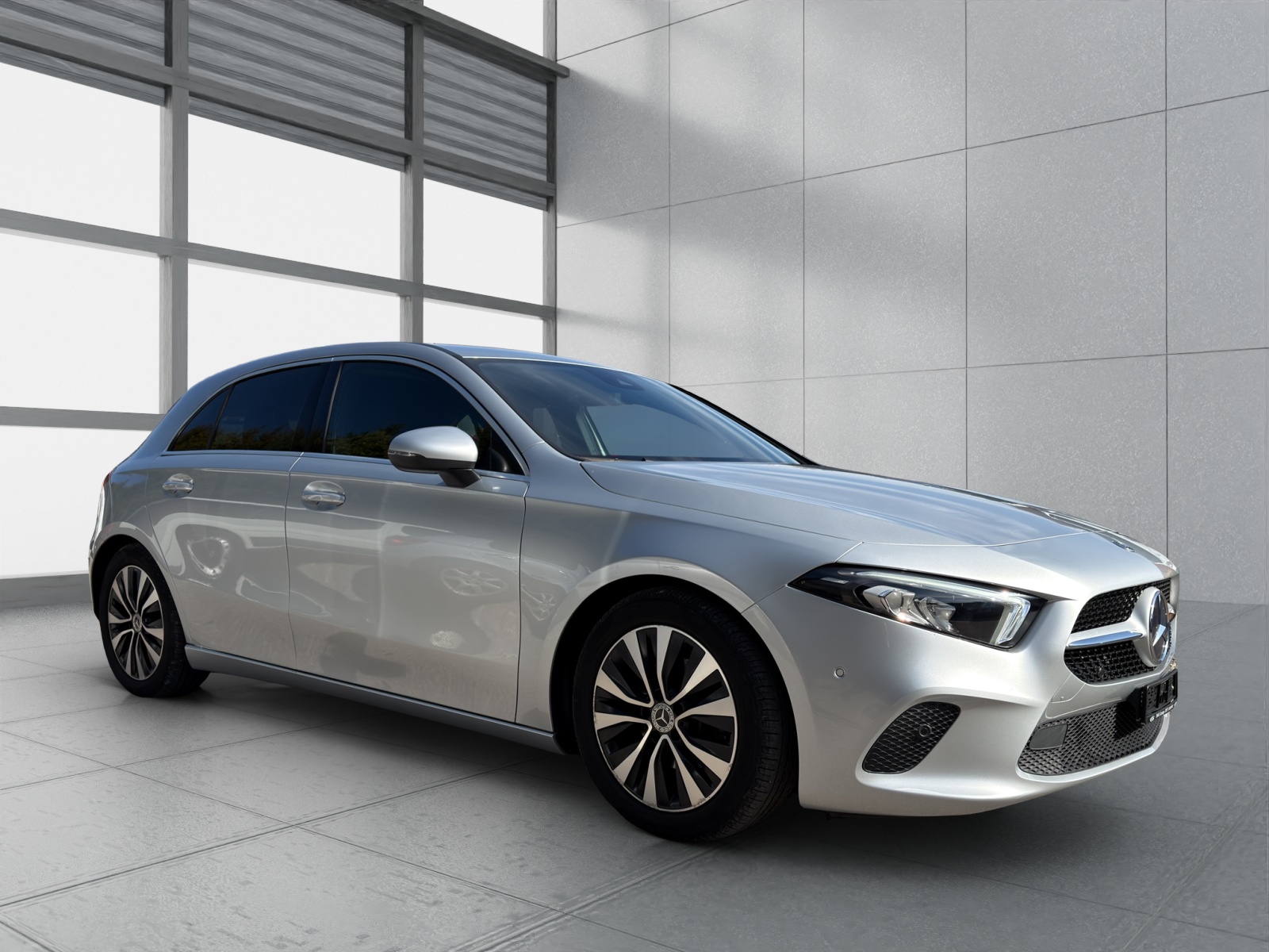 MERCEDES-BENZ A 180 Night Star-image-6