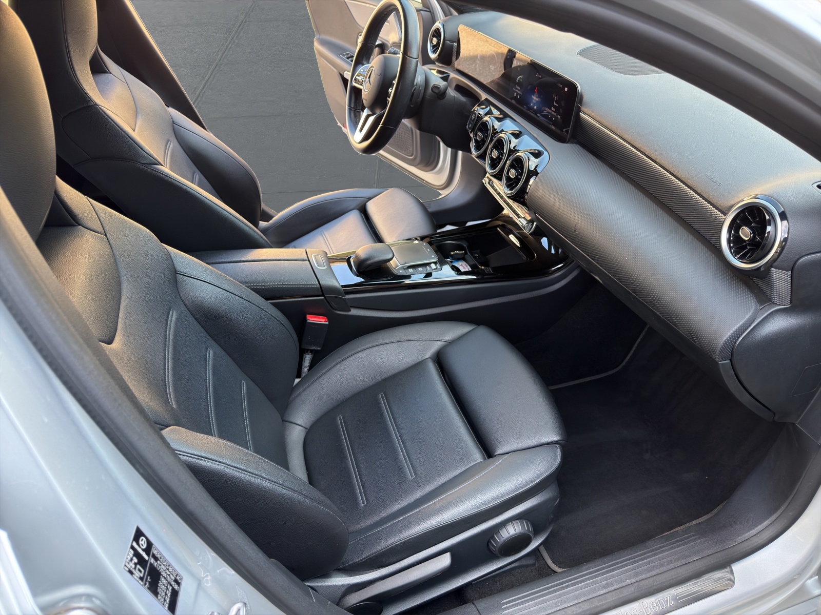 MERCEDES-BENZ A 180 Night Star-image-11