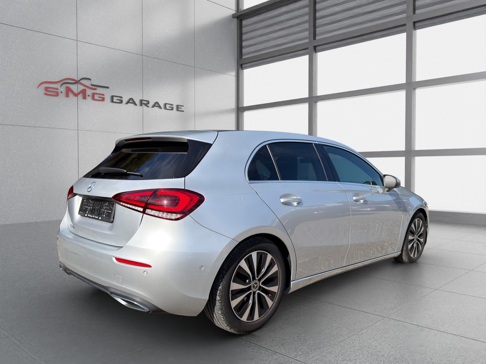 MERCEDES-BENZ A 180 Night Star-image-4