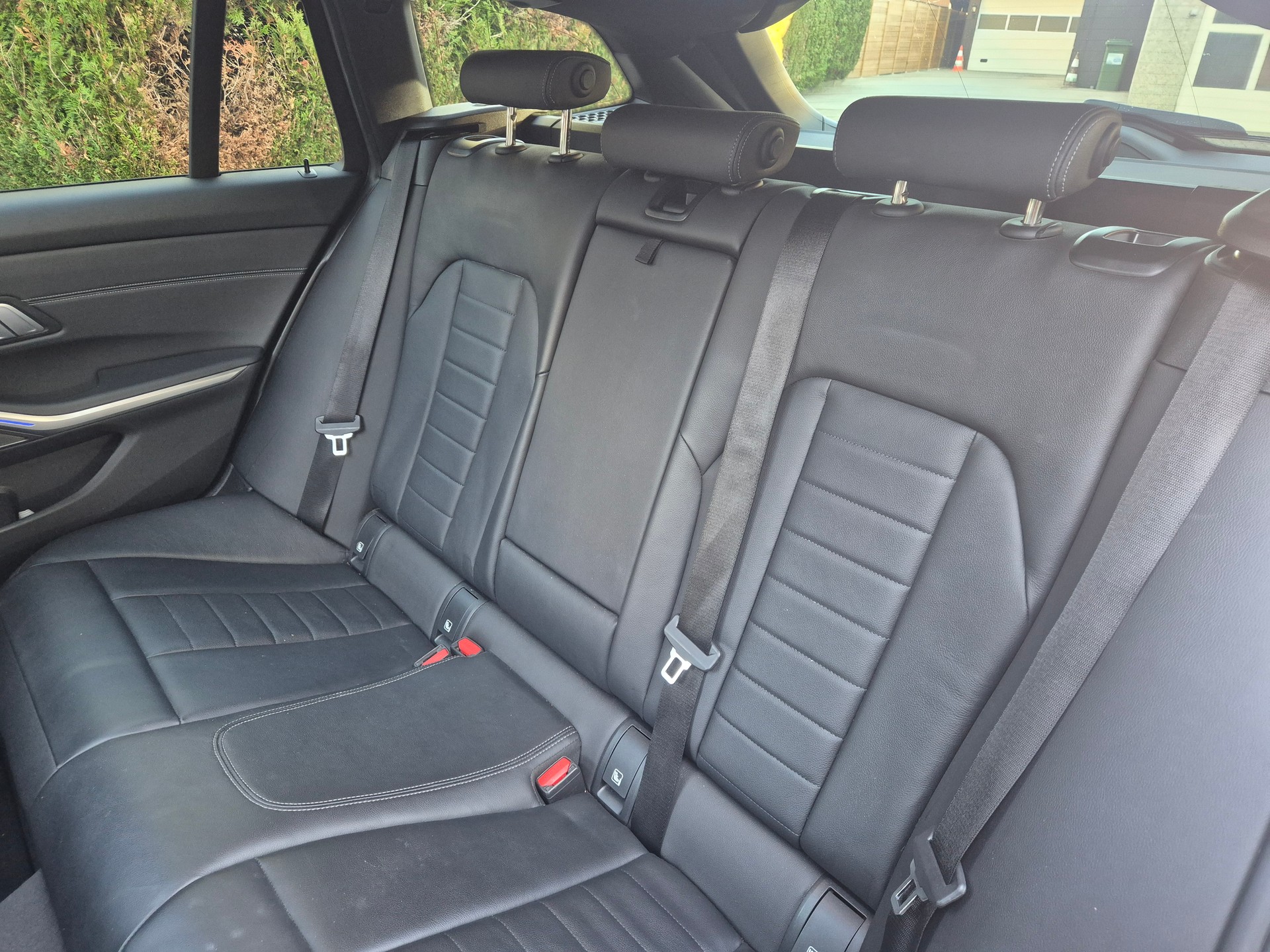 BMW M340i xDrive 48V Touring Steptronic-image-12