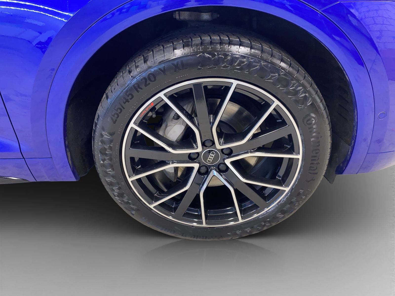 AUDI Q5 50 TFSI e PHEV S line quattro S-tronic-image-14