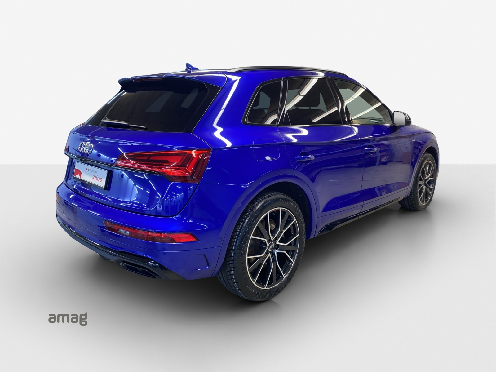 AUDI Q5 50 TFSI e PHEV S line quattro S-tronic-image-4