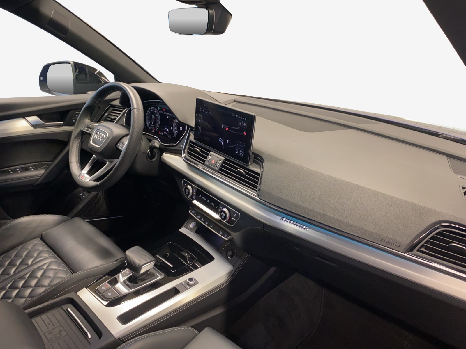 AUDI Q5 50 TFSI e PHEV S line quattro S-tronic-image-13