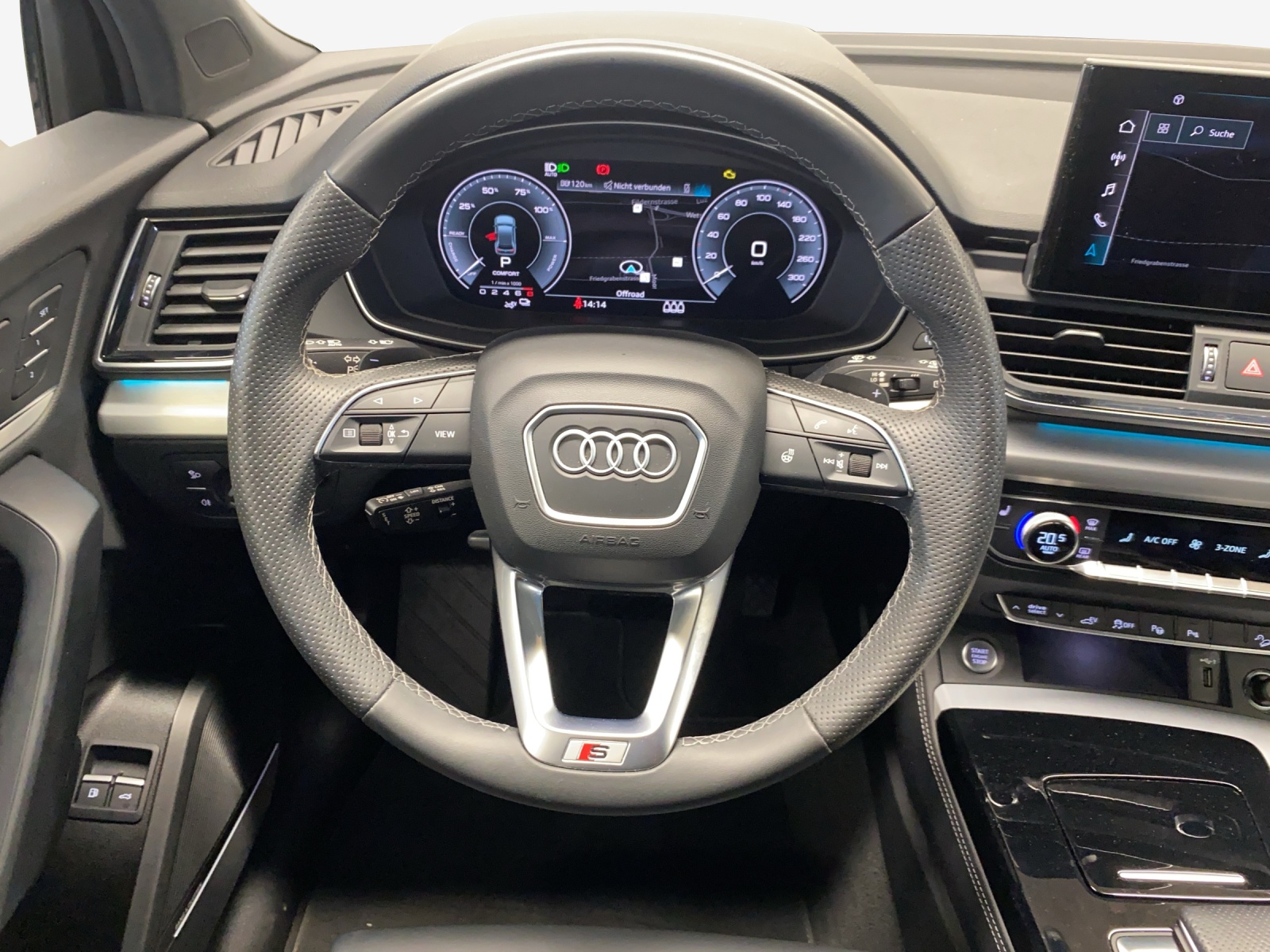 AUDI Q5 50 TFSI e PHEV S line quattro S-tronic-image-9