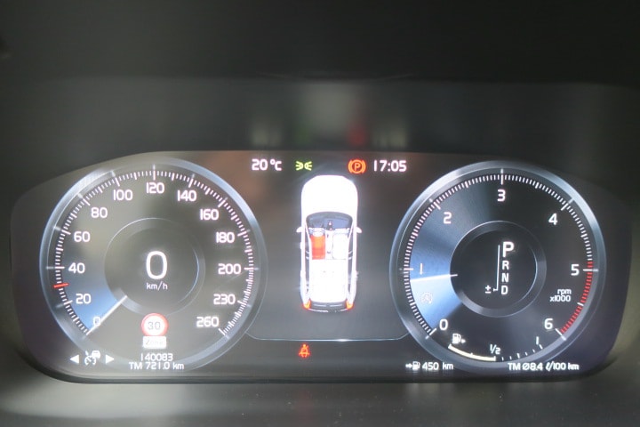 VOLVO XC60 D5 AWD Inscription Geartronic-image-9
