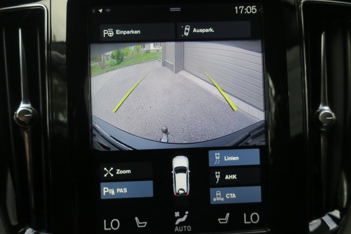 VOLVO XC60 D5 AWD Inscription Geartronic-image-11