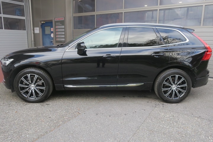 VOLVO XC60 D5 AWD Inscription Geartronic-image-3