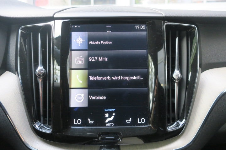 VOLVO XC60 D5 AWD Inscription Geartronic-image-10