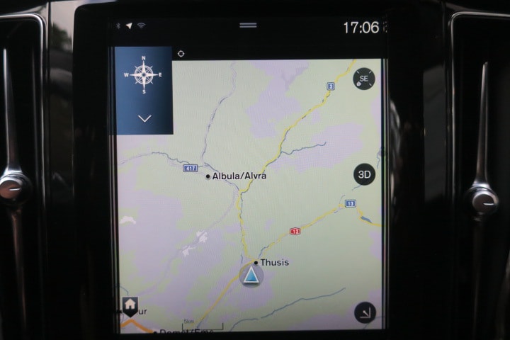 VOLVO XC60 D5 AWD Inscription Geartronic-image-12