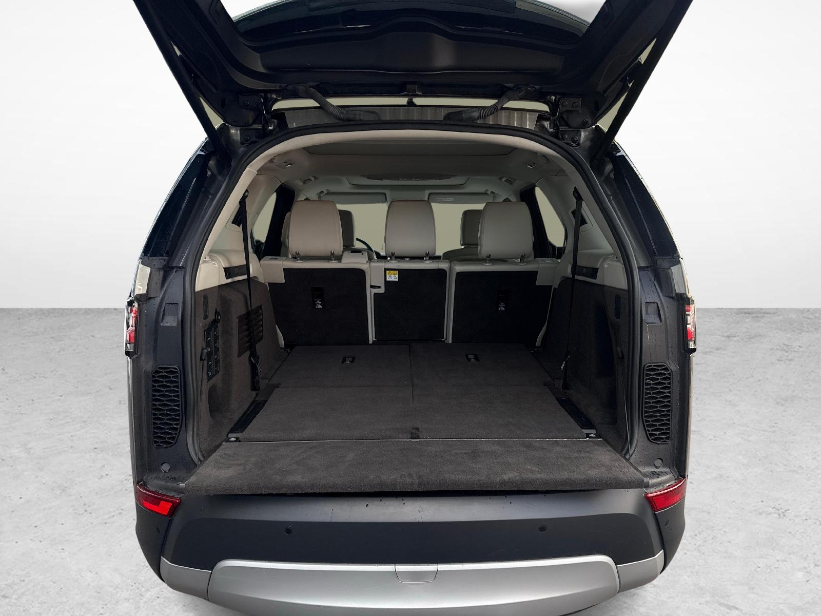 LAND ROVER Discovery 3.0 SDV6 HSE Luxury-image-11
