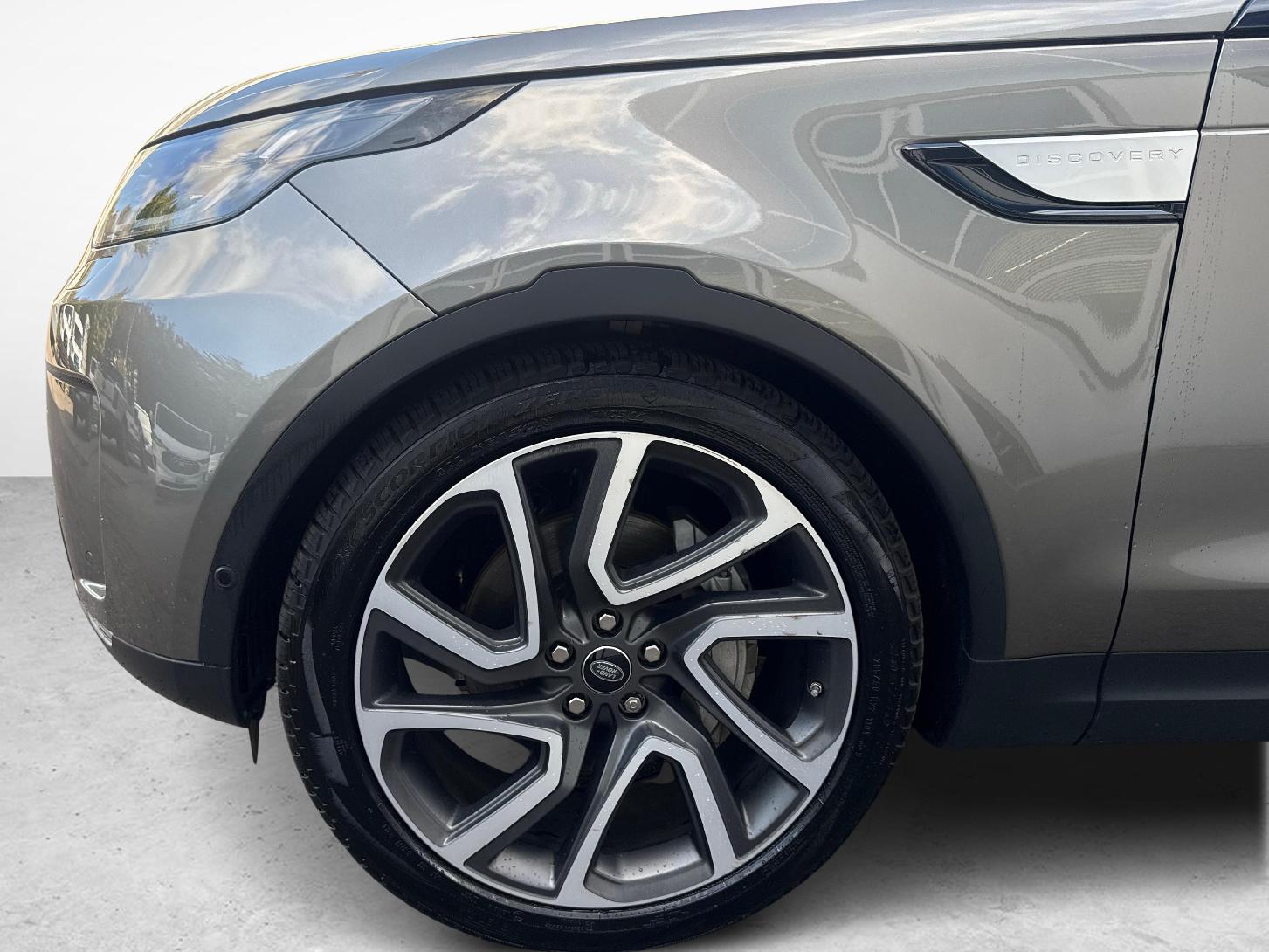 LAND ROVER Discovery 3.0 SDV6 HSE Luxury-image-12