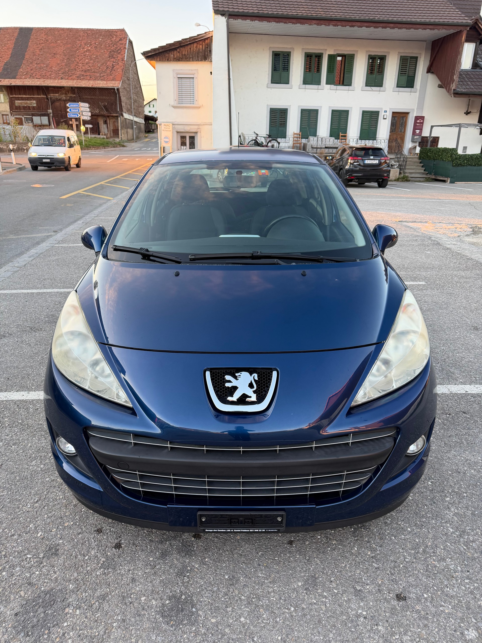 PEUGEOT 207 1.4 16V Millesim 200-image-0