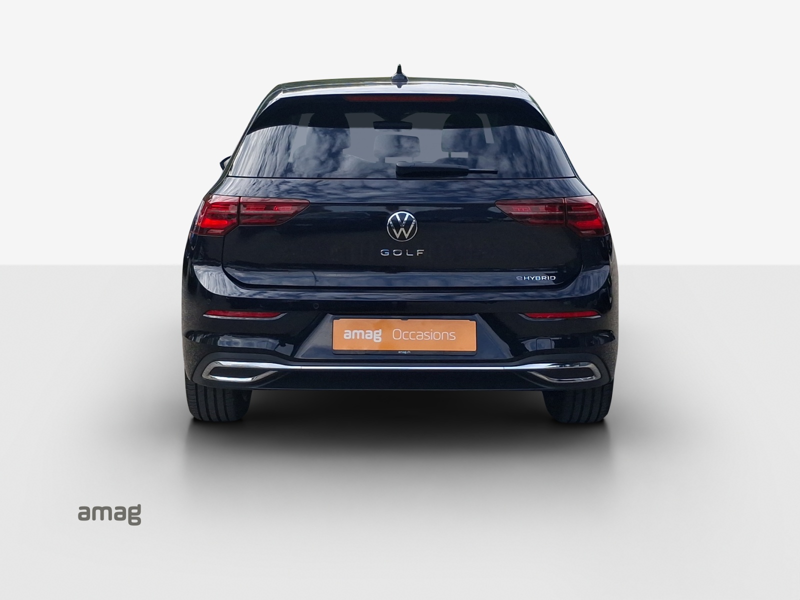 VW Golf 1.4 TSI PHEV Selection-showroom-element-3