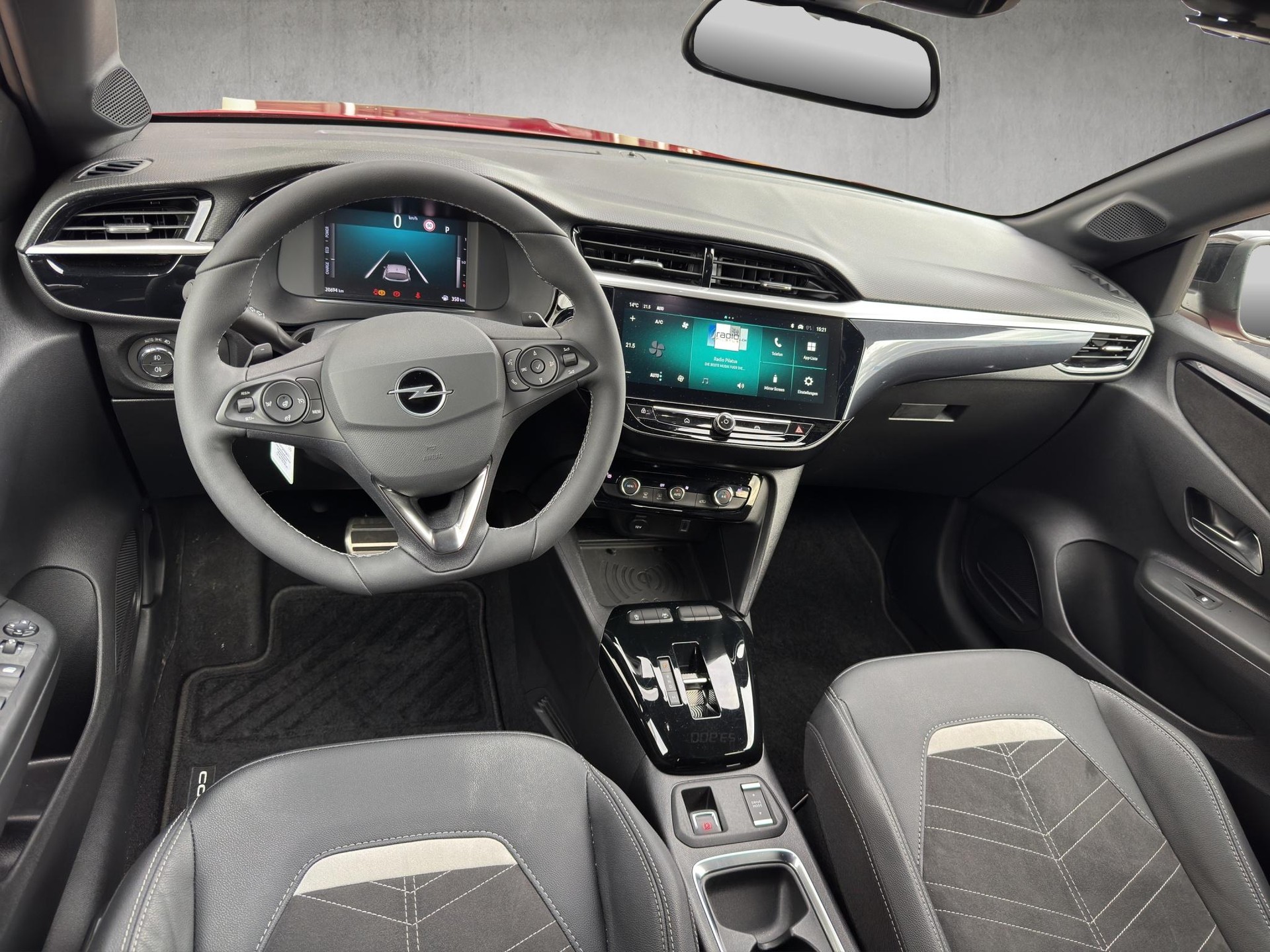 OPEL Corsa 1.2 T 145 Hybrid Ultimate-image-13