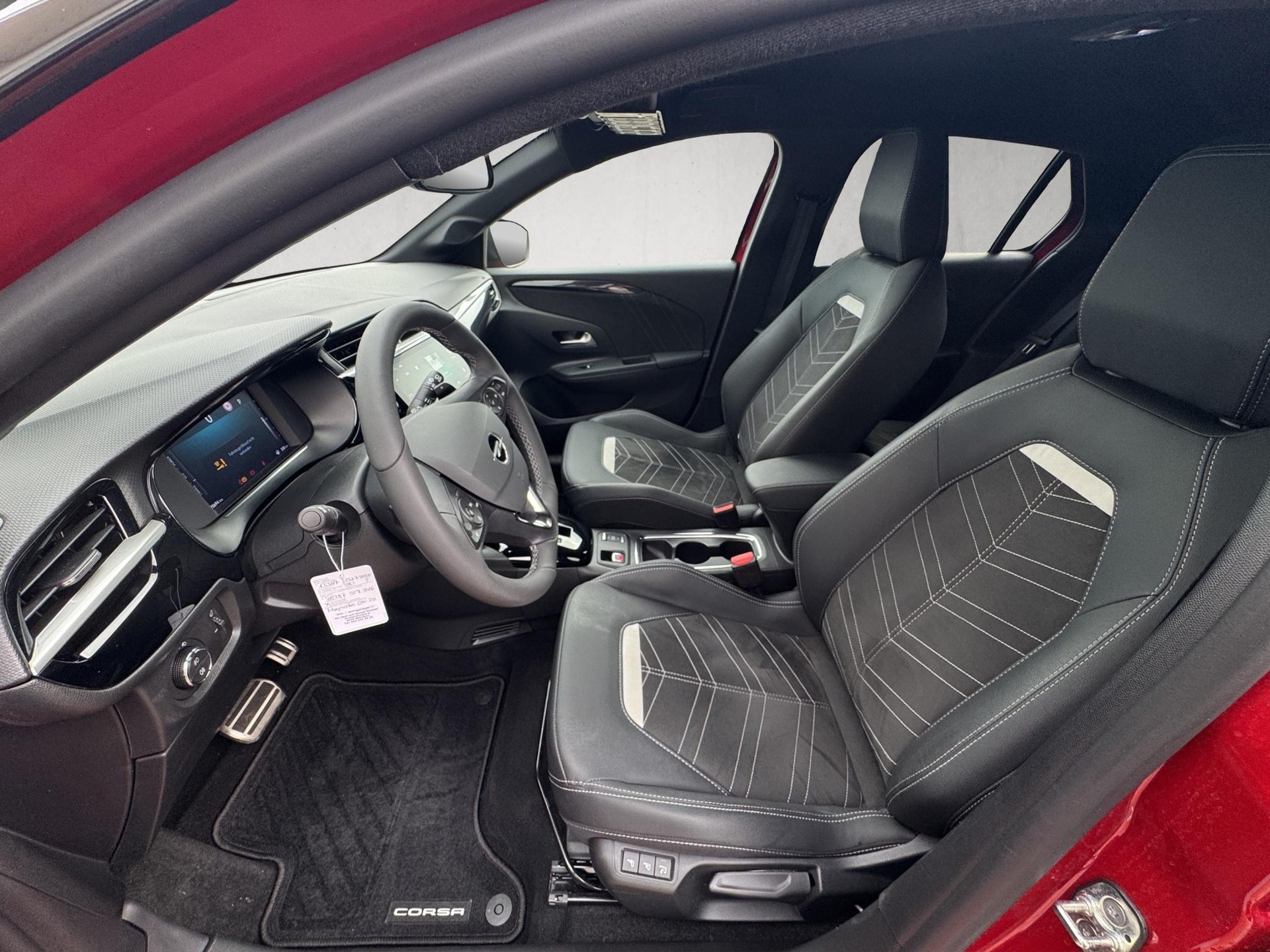OPEL Corsa 1.2 T 145 Hybrid Ultimate-image-9
