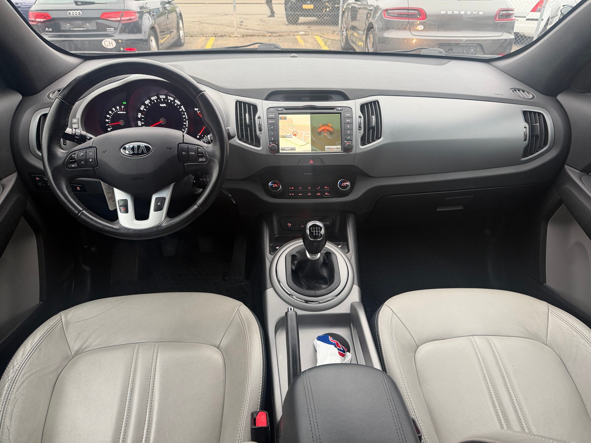 KIA Sportage 1.6 GDi Swiss Eco Edition 2WD-image-6