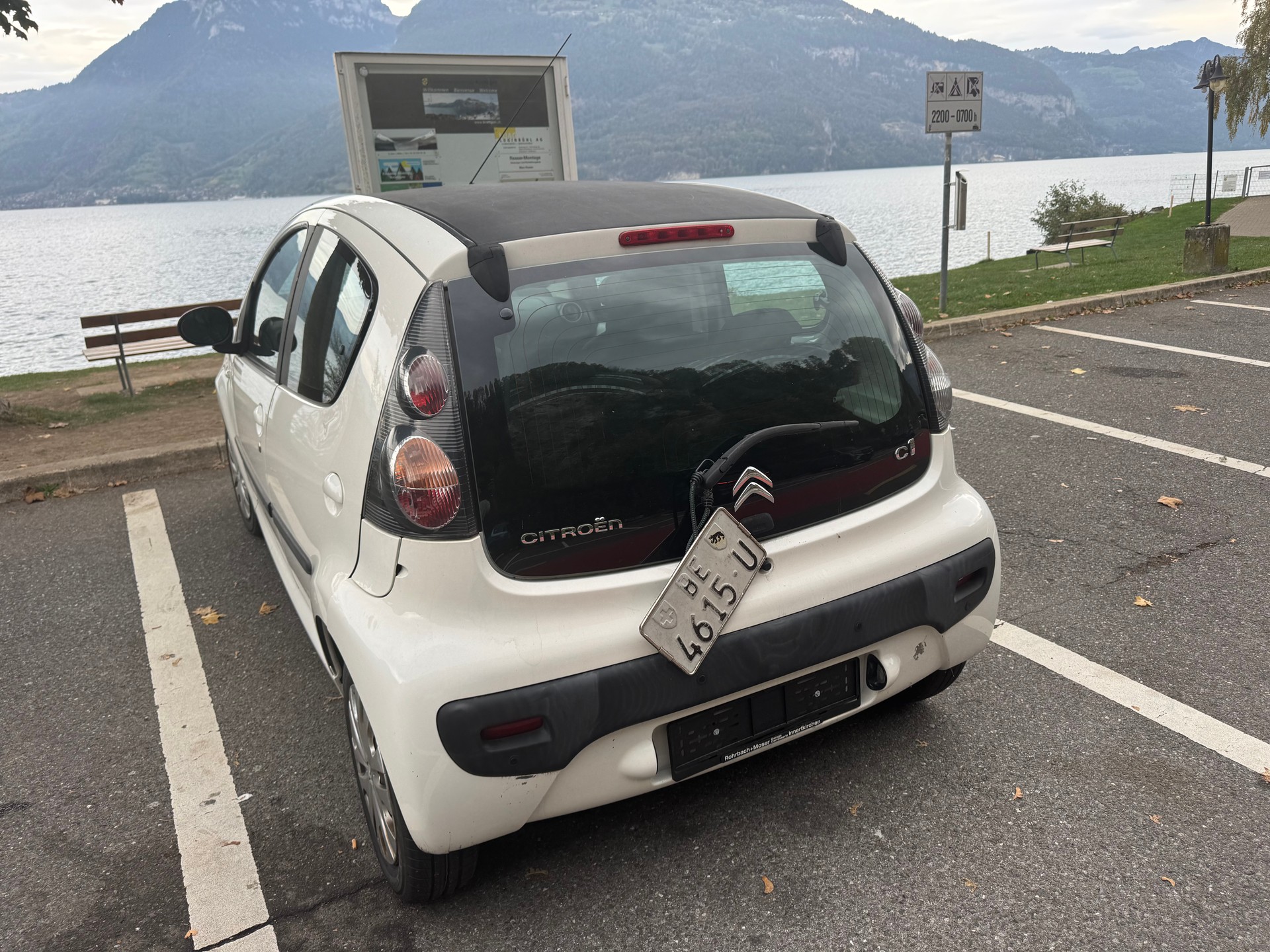 CITROEN C1 1.0i Attraction-image-3