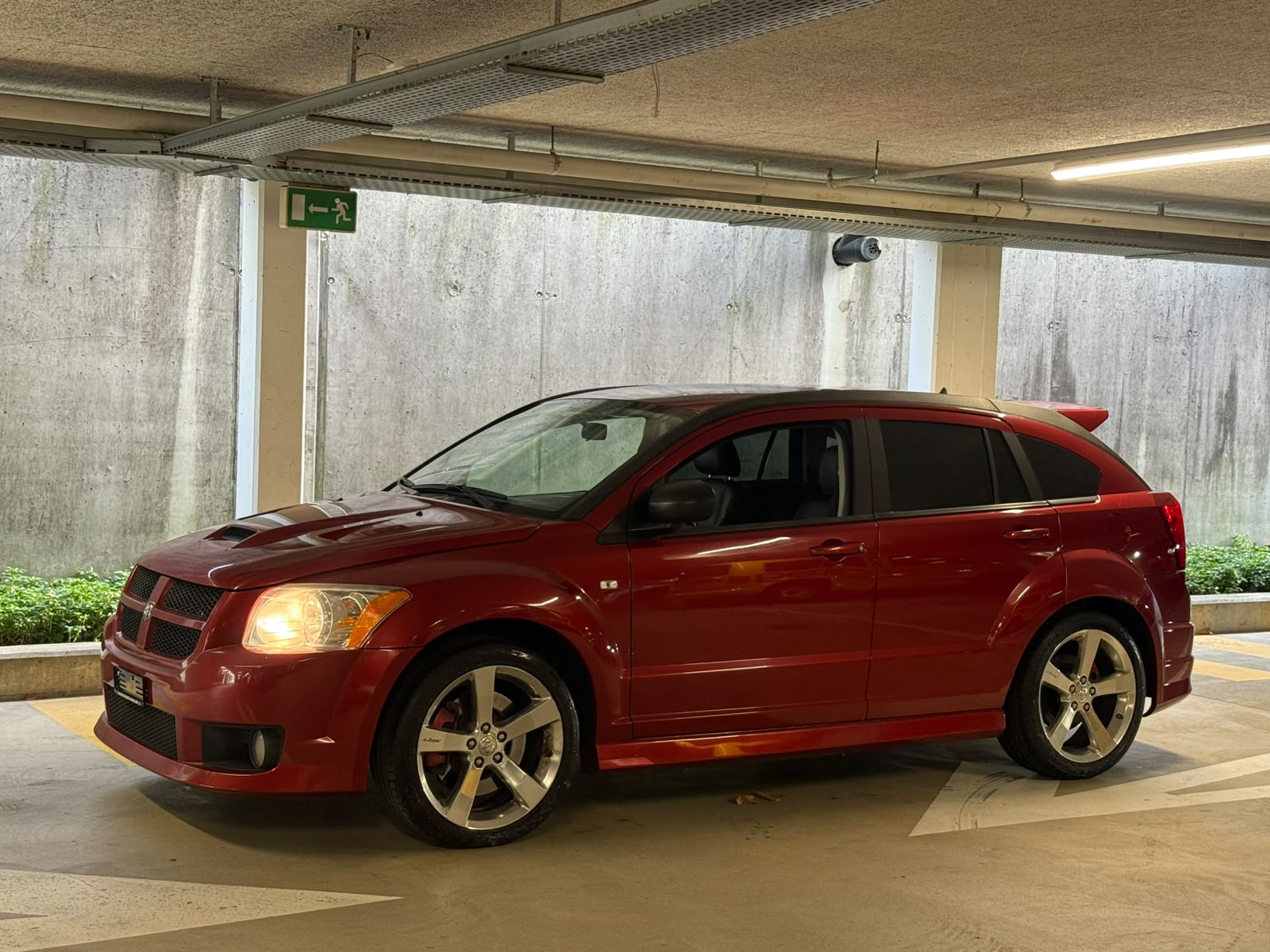 DODGE Caliber 2.4 SRT4-image-0